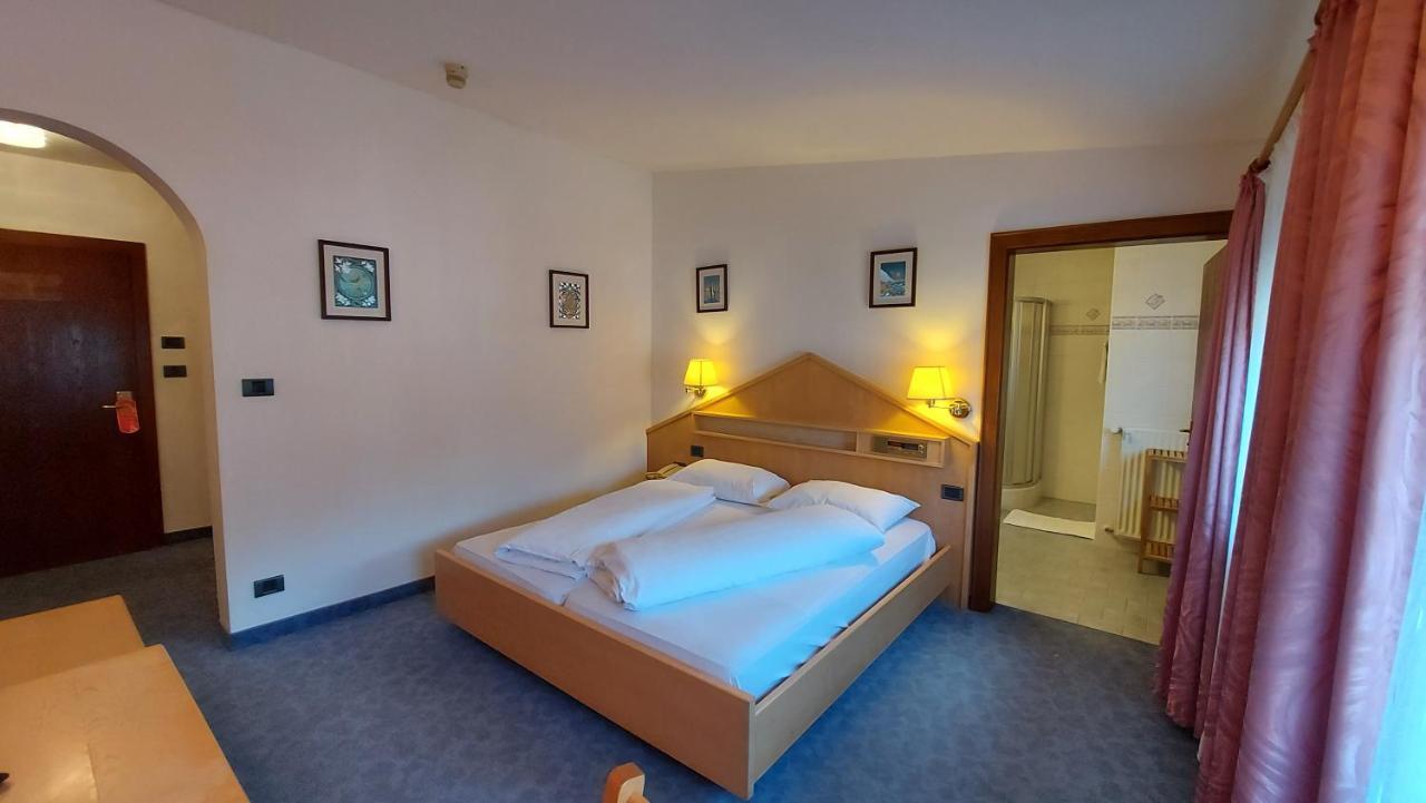 Hotel Schwarzbachhof Lutago Oda fotoğraf